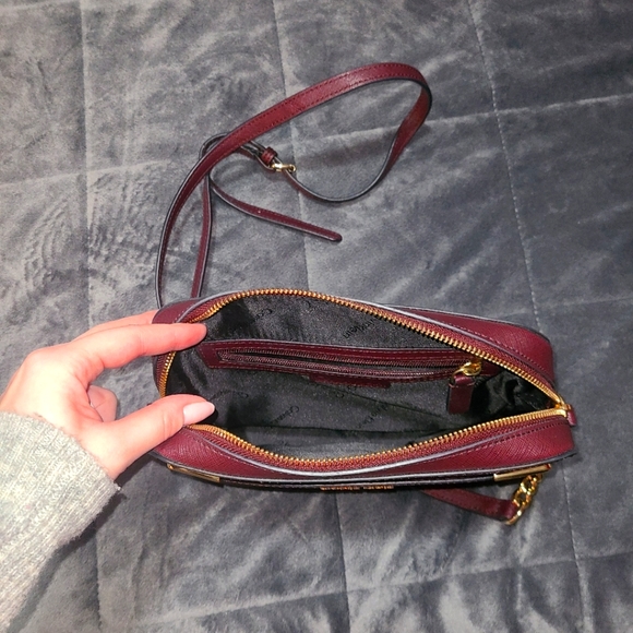 Calvin klein purse - Picture 4 of 4